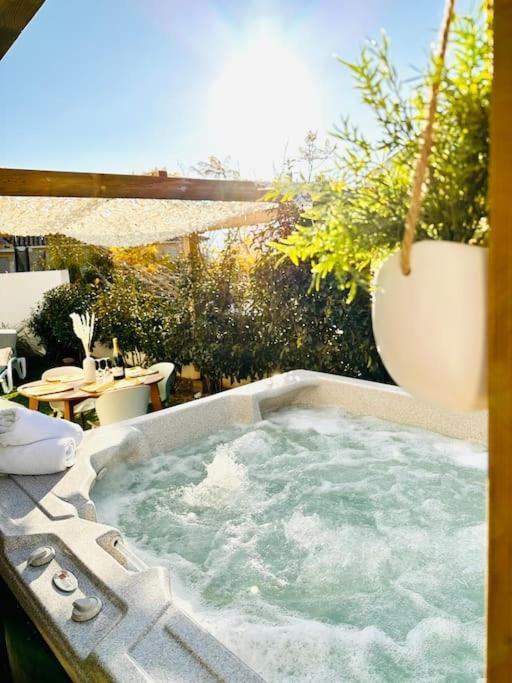 T2 « Boheme » Avec Spa… Calenzana Exterior photo